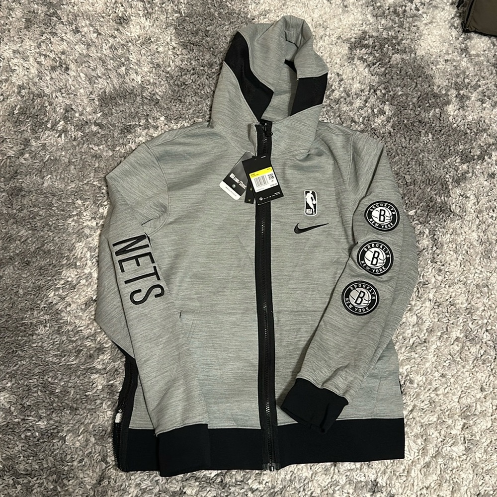 Nike NBA thermaflex nets hoodie new with tags size small